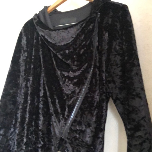 BLANKNyC Black Crushed Velvet Zip up Moto Jacket - Picture 7 of 15